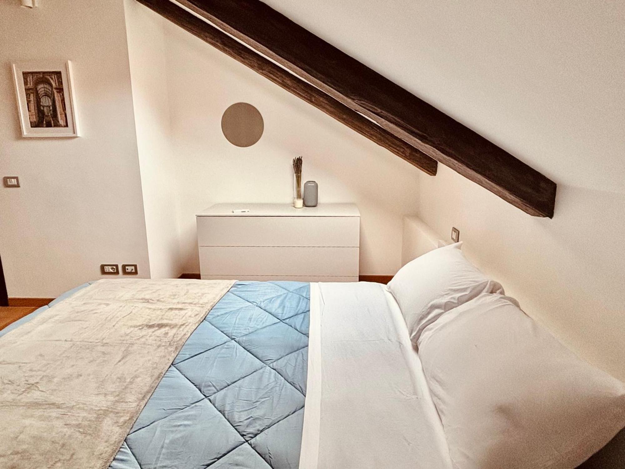 Unonoveuno Luxury Apartment Napoli Ngoại thất bức ảnh
