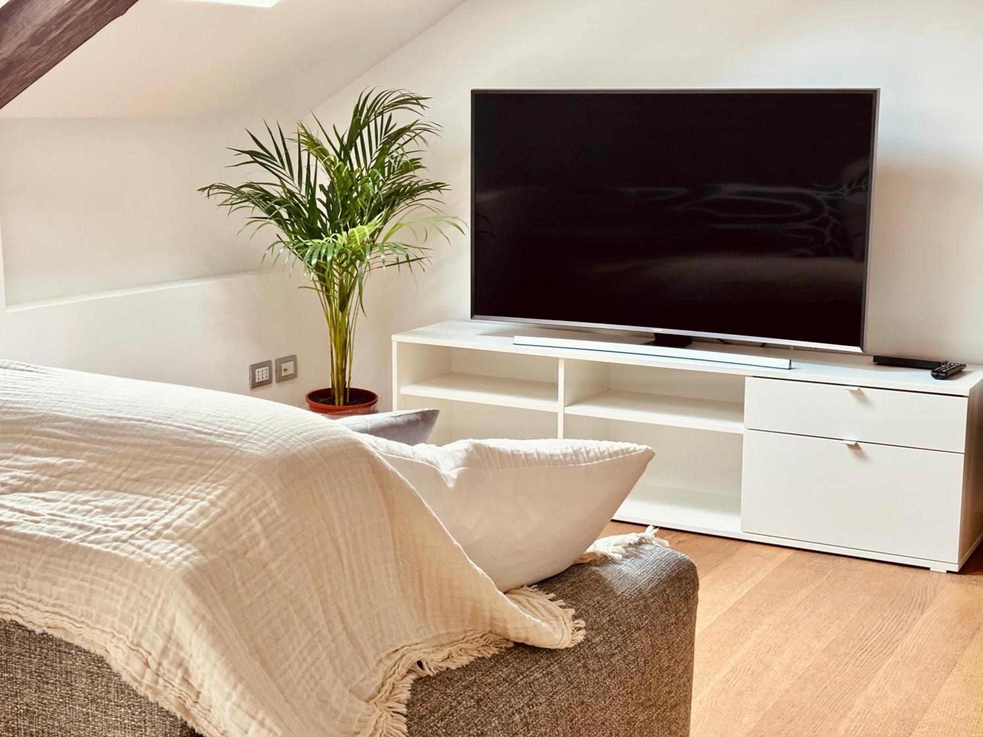 Unonoveuno Luxury Apartment Napoli Ngoại thất bức ảnh