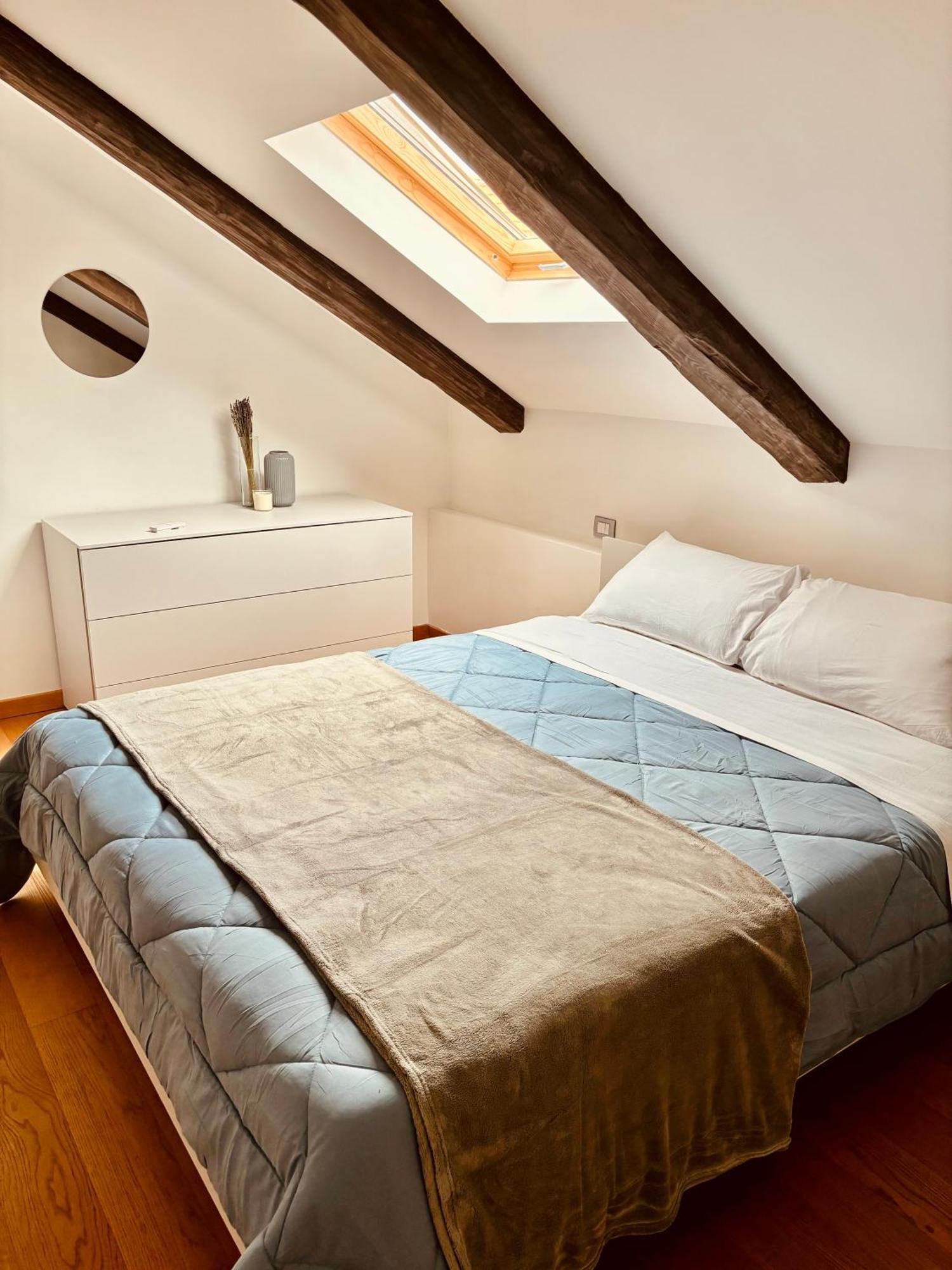 Unonoveuno Luxury Apartment Napoli Ngoại thất bức ảnh