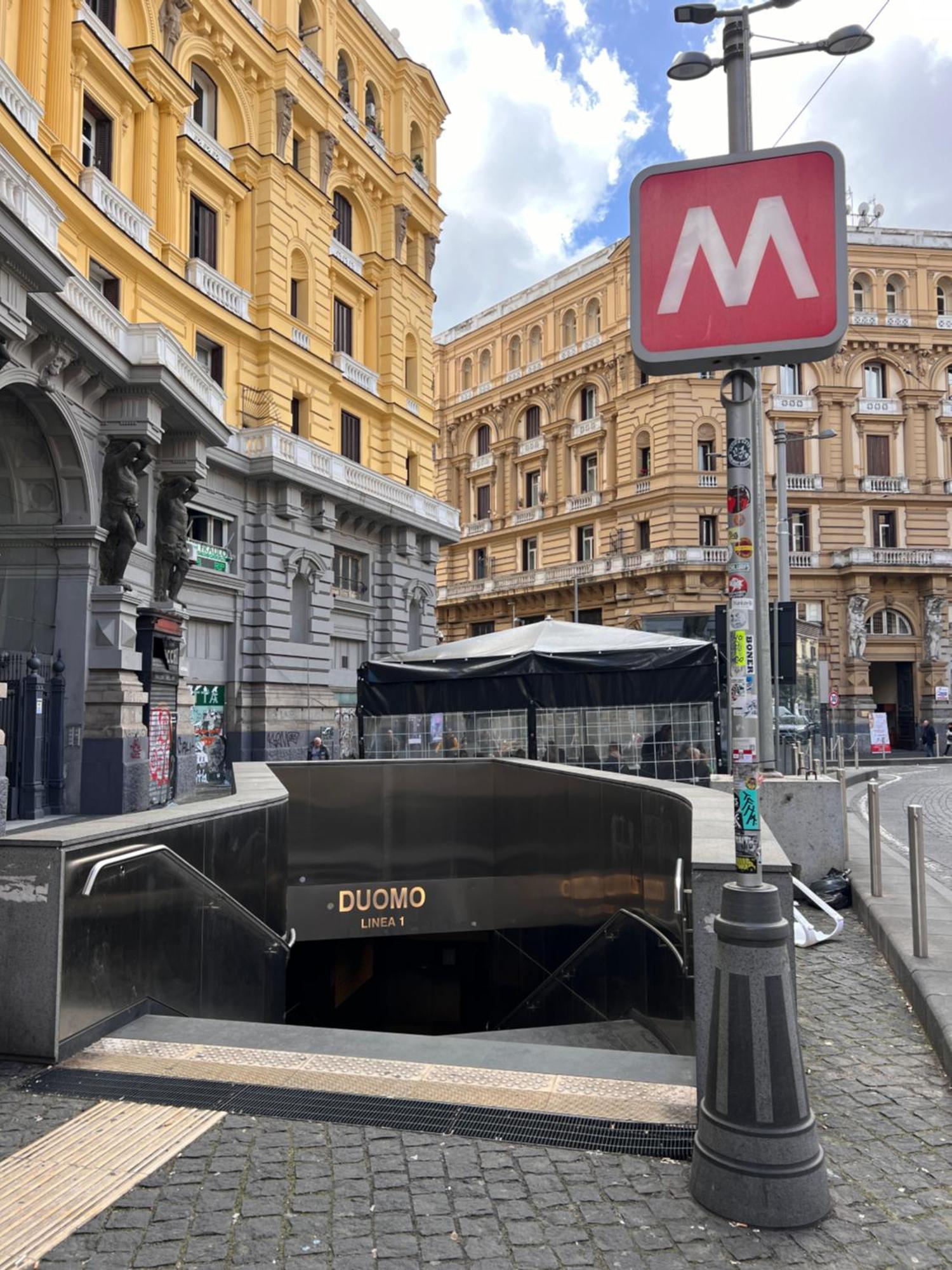 Unonoveuno Luxury Apartment Napoli Ngoại thất bức ảnh
